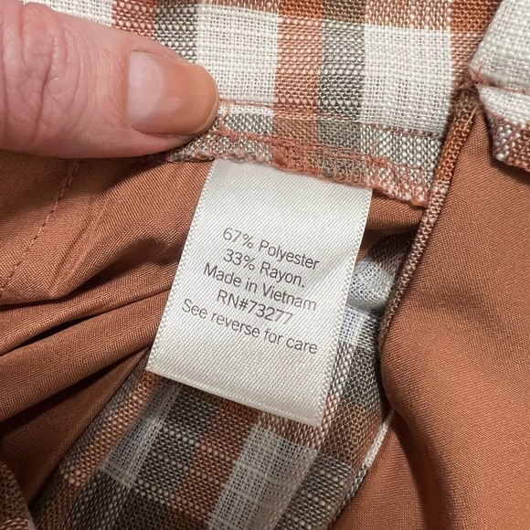 Nine West High Rise Lightweight Gingham Plaid
Preppy Shorts New Nwt Size medium - Picture 8 of 11